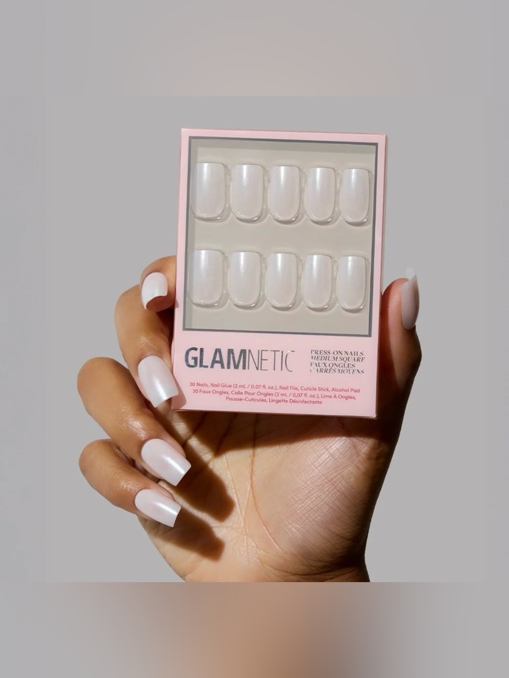 Glamnetic Medium Square Press-On Nails in BAILEY nib